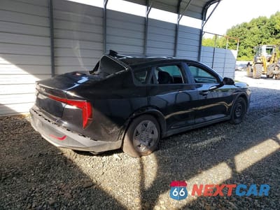 Trzecie zdjęcie samochodu z tyłu: 2025 KIA K4 LX VIN:3KPFT4DE5SE015201 - miniatura