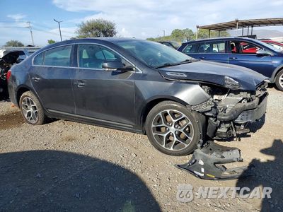 Czwarte zdjęcie samochodu z boku: 2016 BUICK LACROSSE VIN:1G4G45G3XGF234021 - miniatura