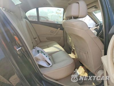 Zdjęcie 10 z 12 samochodu: 2010 BMW 528 XI VIN:WBANV1C59AC156555 - miniatura