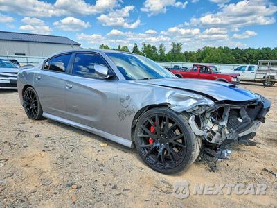 Czwarte zdjęcie samochodu z boku: 2015 DODGE CHARGER SRT 392 VIN:2C3CDXEJ9FH820940 - miniatura