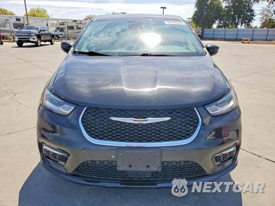 Piąte zdjęcie samochodu w środku: 2023 CHRYSLER PACIFICA TOURING L VIN:2C4RC1BG3PR550422 - miniatura