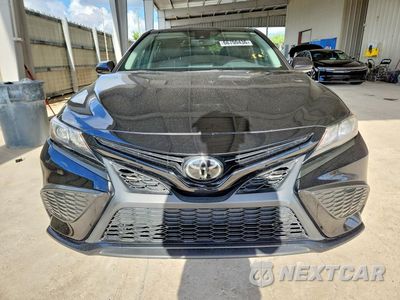 Piąte zdjęcie samochodu w środku: 2024 TOYOTA CAMRY SE VIN:4T1T11AK1RU920088 - miniatura
