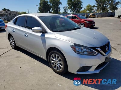 Czwarte zdjęcie samochodu z boku: 2019 NISSAN SENTRA SV VIN:3N1AB7AP5KY328321 - miniatura