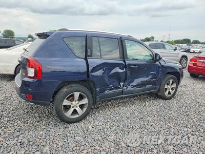 Trzecie zdjęcie samochodu z tyłu: 2016 JEEP COMPASS LATITUDE VIN:1C4NJDEB4GD738942 - miniatura