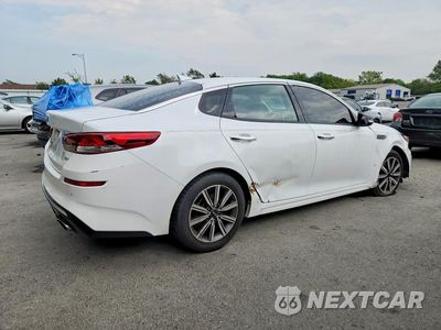 Trzecie zdjęcie samochodu z tyłu: 2019 KIA OPTIMA EX VIN:5XXGU4L11KG367926 - miniatura