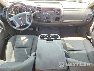 Zdjęcie 8 z 12 samochodu: 2010 CHEVROLET SILVERADO K1500 LT VIN:3GCRKSE37AG256858 - miniatura