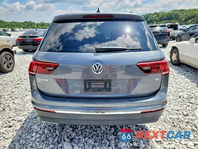 Zdjęcie 6 z 13 samochodu: 2018 VOLKSWAGEN TIGUAN SE VIN:3VV3B7AX6JM017008 - miniatura