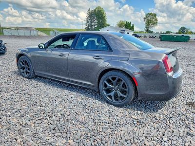 Drugie zdjęcie samochodu z przodu: 2021 CHRYSLER 300 S VIN:2C3CCABG8MH640743 - miniatura
