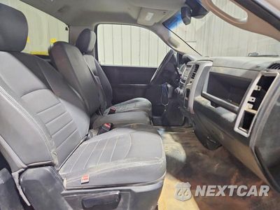 Zdjęcie 11 z 13 samochodu: 2018 RAM 2500 ST VIN:3C6MR4AJ0JG354840 - miniatura