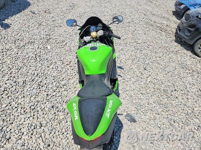 Zdjęcie 6 z 9 samochodu: 2008 KAWASAKI ZX600 P VIN:JKAZX4P128A035972 - miniatura