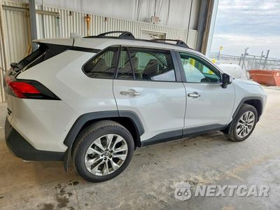 Trzecie zdjęcie samochodu z tyłu: 2025 TOYOTA RAV4 LIMITED VIN:2T3N1RFV0SW600123 - miniatura