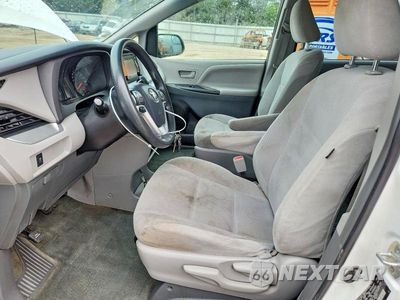 Zdjęcie 7 z 14 samochodu: 2017 TOYOTA SIENNA L 7-PASSENGER VIN:5TDZZ3DC1HS803895 - miniatura