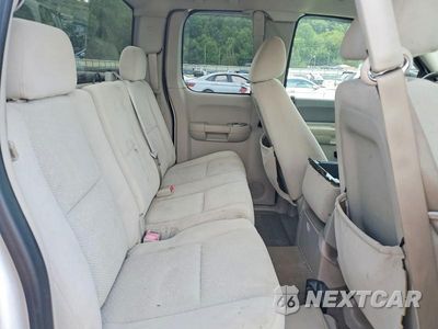 Zdjęcie 10 z 12 samochodu: 2008 GMC SIERRA K1500 VIN:1GTEK19J58E156583 - miniatura