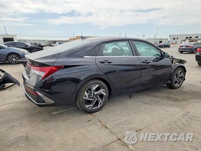 Trzecie zdjęcie samochodu z tyłu: 2026 HYUNDAI ELANTRA LIMITED VIN:KMHLP4DG2TU215783 - miniatura