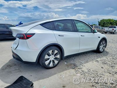 Trzecie zdjęcie samochodu z tyłu: 2023 TESLA MODEL Y VIN:7SAYGAEE1PF780520 - miniatura