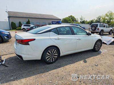 Trzecie zdjęcie samochodu z tyłu: 2025 NISSAN ALTIMA SV VIN:1N4BL4DV2SN358144 - miniatura