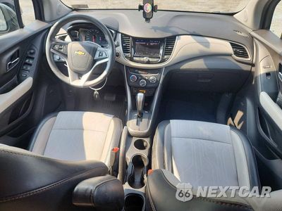 Zdjęcie 8 z 13 samochodu: 2020 CHEVROLET TRAX 1LT VIN:3GNCJPSB3LL167484 - miniatura