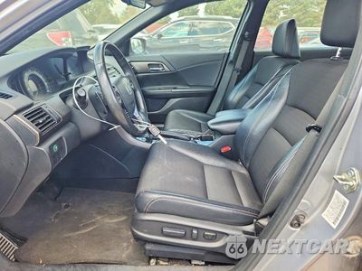 Zdjęcie 7 z 13 samochodu: 2016 HONDA ACCORD SPORT VIN:1HGCR2F55GA125308 - miniatura