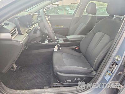 Zdjęcie 7 z 12 samochodu: 2021 KIA K5 LXS VIN:5XXG14J27MG029941 - miniatura
