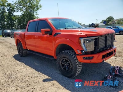 Czwarte zdjęcie samochodu z boku: 2023 FORD F150 RAPTOR VIN:1FTFW1RG3PFC76484 - miniatura