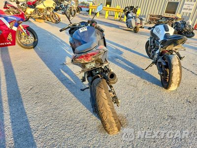 Czwarte zdjęcie samochodu z boku: 2026 KAWASAKI EX500 VIN:ML5EXGG12TDA84860 - miniatura