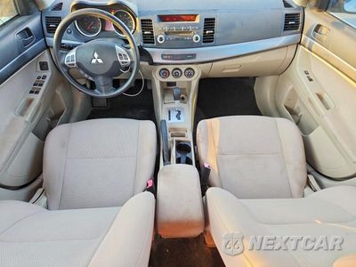 Zdjęcie 8 z 12 samochodu: 2011 MITSUBISHI LANCER ES/ES SPORT VIN:JA32U2FU3BU005464 - miniatura