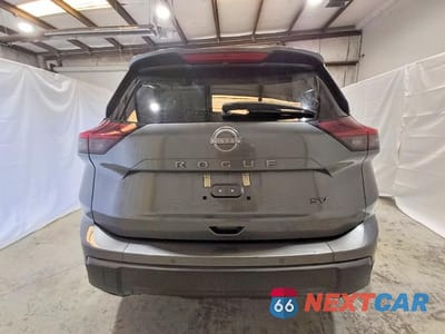 Zdjęcie 6 z 13 samochodu: 2024 NISSAN ROGUE SV VIN:5N1BT3BA2RC674228 - miniatura