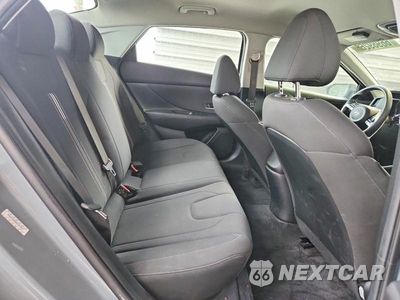 Zdjęcie 10 z 12 samochodu: 2022 HYUNDAI ELANTRA SEL VIN:KMHLM4AG8NU351822 - miniatura