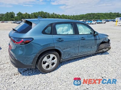 Trzecie zdjęcie samochodu z tyłu: 2025 HONDA HR-V LX VIN:3CZRZ1H35SM739800 - miniatura