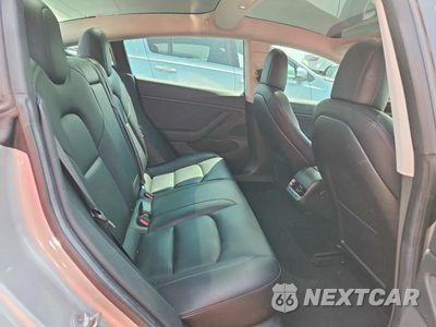 Zdjęcie 10 z 12 samochodu: 2018 TESLA MODEL 3 VIN:5YJ3E1EA1JF089389 - miniatura