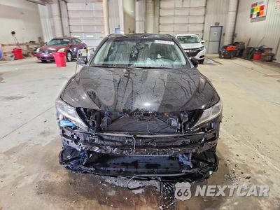 Piąte zdjęcie samochodu w środku: 2019 TOYOTA CAMRY SE VIN:4T1B11HK1KU280665 - miniatura
