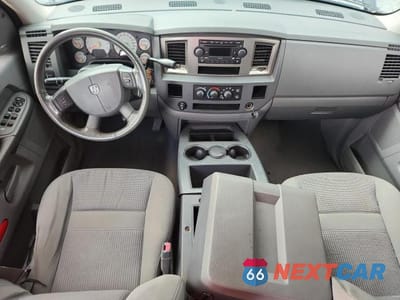 Zdjęcie 8 z 13 samochodu: 2007 DODGE RAM 1500 ST VIN:1D7HA18287J518721 - miniatura