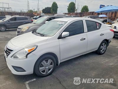 2017 NISSAN VERSA 1.6 S PLUS 3N1CN7AP5HL818487 - główne zdjęcie licytacji z USA - miniatura