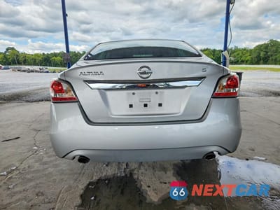 Zdjęcie 6 z 12 samochodu: 2015 NISSAN ALTIMA 2.5 S VIN:1N4AL3AP9FC459405 - miniatura