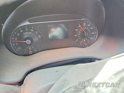 Zdjęcie 9 z 13 samochodu: 2021 KIA SOUL EX VIN:KNDJ33AU3M7144797 - miniatura