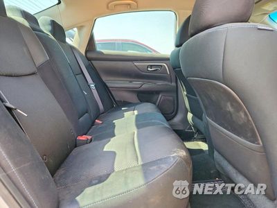 Zdjęcie 10 z 12 samochodu: 2017 NISSAN ALTIMA 2.5 SR VIN:1N4AL3AP5HN324140 - miniatura