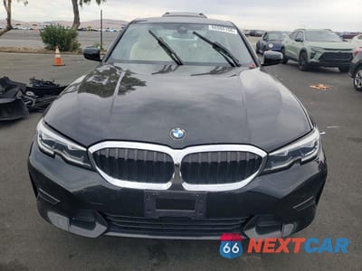Piąte zdjęcie samochodu w środku: 2021 BMW 330I VIN:3MW5R1J03M8C09550 - miniatura