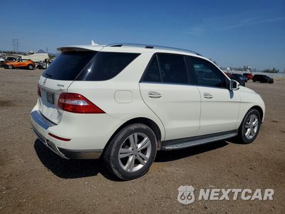 Trzecie zdjęcie samochodu z tyłu: 2013 MERCEDES-BENZ ML 350 4MATIC VIN:4JGDA5HB4DA154207 - miniatura