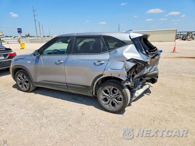 Trzecie zdjęcie samochodu z tyłu: 2024 KIA SELTOS LX VIN:KNDEPCAAXR7629604 - miniatura