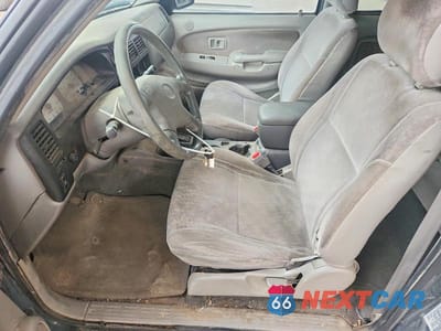 Zdjęcie 7 z 12 samochodu: 2001 TOYOTA TACOMA V6 VIN:5TEWN72N11Z833529 - miniatura