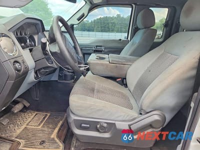 Zdjęcie 7 z 12 samochodu: 2016 FORD F350 SUPER DUTY VIN:1FT8X3CT2GEA87208 - miniatura