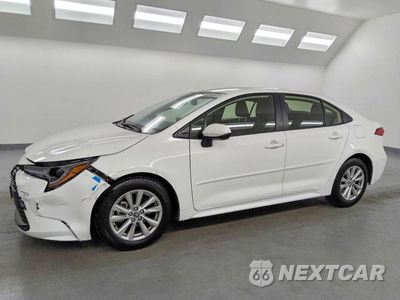 2026 TOYOTA COROLLA LE JTDB4MEE3T3042481 - główne zdjęcie licytacji z USA - miniatura
