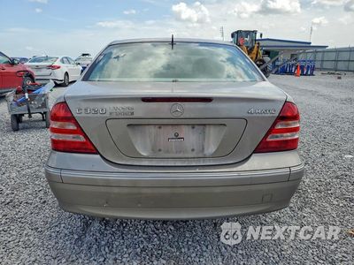 Zdjęcie 6 z 13 samochodu: 2005 MERCEDES-BENZ C 320 4MATIC VIN:WDBRF84J55F663154 - miniatura