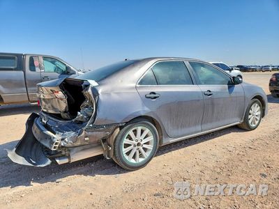 Trzecie zdjęcie samochodu z tyłu: 2013 TOYOTA CAMRY XLE VIN:4T4BF1FK4DR306589 - miniatura