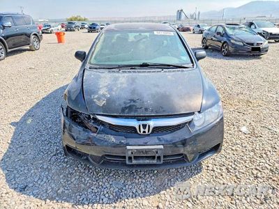 Piąte zdjęcie samochodu w środku: 2011 HONDA CIVIC LX VIN:2HGFA1E52BH501604 - miniatura