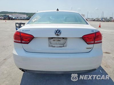Zdjęcie 6 z 12 samochodu: 2012 VOLKSWAGEN PASSAT SE VIN:1VWBH7A38CC079954 - miniatura