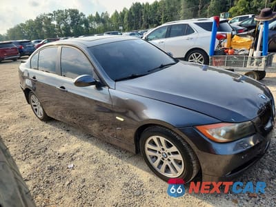 Czwarte zdjęcie samochodu z boku: 2007 BMW 328 XI VIN:WBAVC73537KP31921 - miniatura