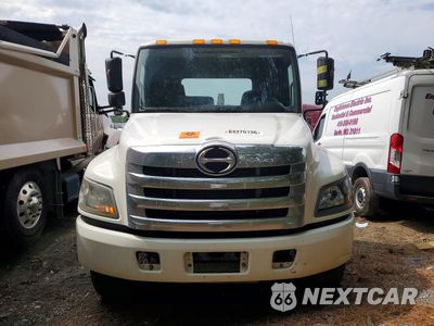 Piąte zdjęcie samochodu w środku: 2017 HINO 338 TOW TRUCK VIN:5PVNV8JV5H4S57014 - miniatura
