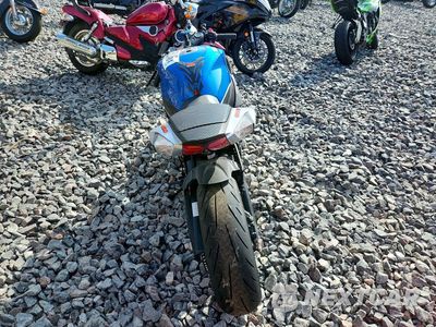 Czwarte zdjęcie samochodu z boku: 2023 SUZUKI GSX-R600 VIN:JS1GN7FAXP7100417 - miniatura