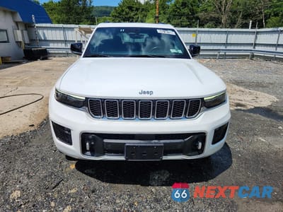 Piąte zdjęcie samochodu w środku: 2022 JEEP GRAND CHEROKEE OVERLAND VIN:1C4RJHDG7N8540240 - miniatura